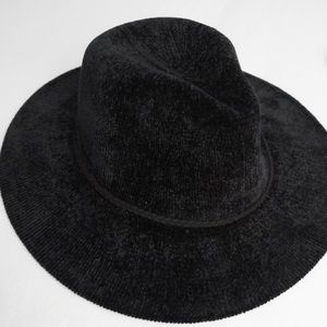 Vince Camuto black velour wide brim hat